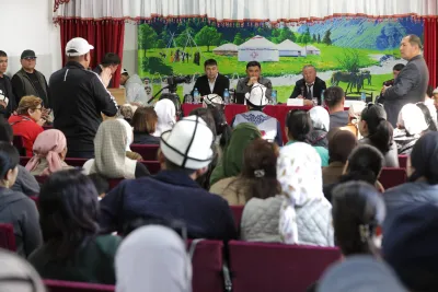 СПУТНИК АЙМАГЫНДА ТУРГУНДАР МЕНЕН ЖОЛУГУШУУ ӨТКӨРҮЛДҮ