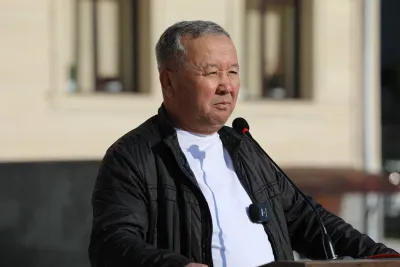 МЭР ЖАМУда КӨЧӨТ ОТУРГУЗУУ ИШ-ЧАРАСЫНА КАТЫШТЫ