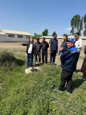 ШААР МЭРИ ТӨШ-КУТЧУ АЙЫЛЫНДАГЫ КӨЙГӨЙЛҮҮ МАСЕЛЕЛЕР МЕНЕН ЖЕРИНЕН ТААНЫШТЫ