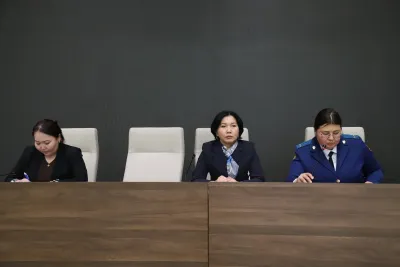 МАНАС ШААРЫНДА ЖАШ ӨСПҮРҮМДӨР АРАСЫНДА КЫЛМЫШТУУЛУКТУН ЖАНА УКУК БУЗУУЛАРДЫН АЛДЫН АЛУУ БОЮНЧА ЖЫЙЫН ӨТКӨРҮЛДҮ